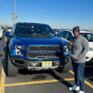 Meet your Posher, Yaikel